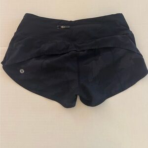 Lululemon Speed-Up Shorts - Black Camo
